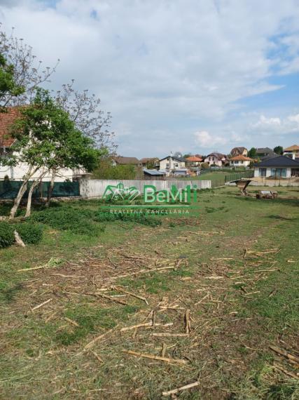 Znížená cena, veľký pozemok pre Váš dom v Cabaji