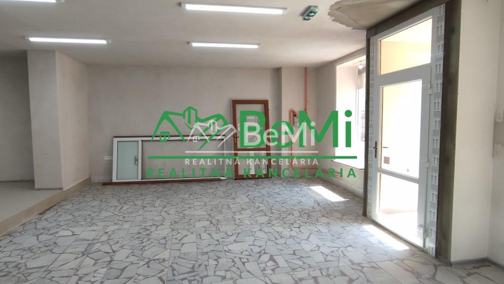 Na prenájom Obchodné priestory v centre mesta Lučenec ID: 003-25-STK3