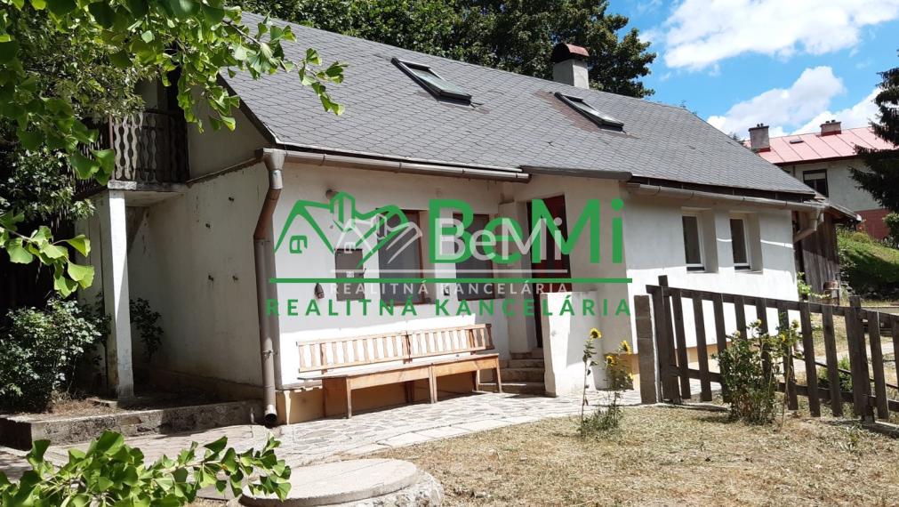 DOM - CHALUPA s garážou, krásnym okolím, výhľadmi ... Banská Štiavnica (070-12-DAR)