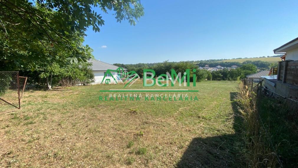 REZERVOVANÉ Pozemok Malý Lapáš 1 321 m2 ID 333-14-MIG