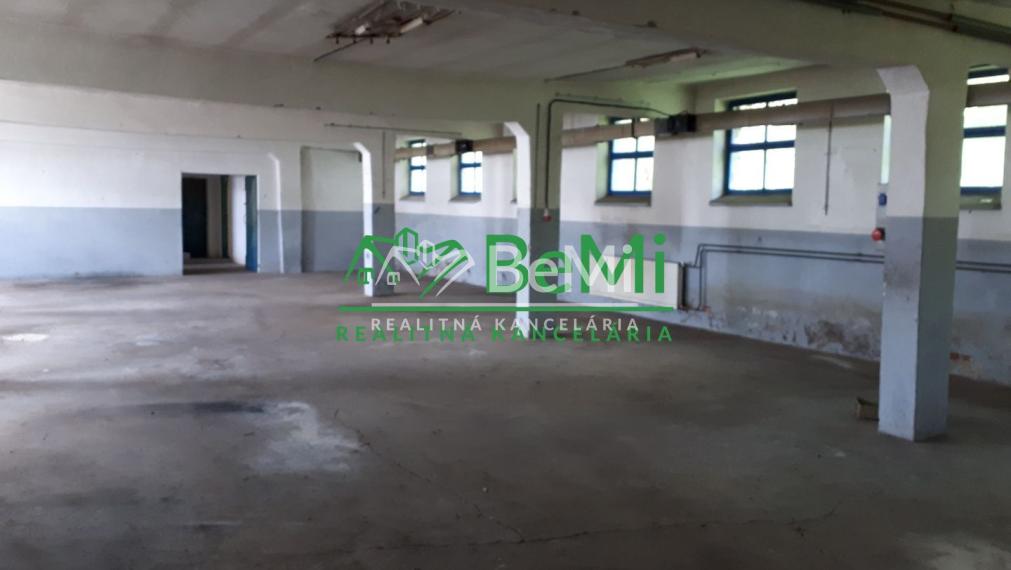 Skladové priestory vyrobna hala na prenájom 084-27-MACHO