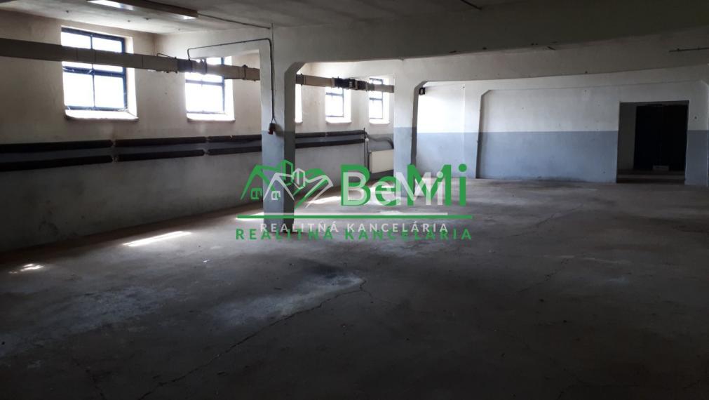 Skladové priestory vyrobna hala na prenájom 084-27-MACHO