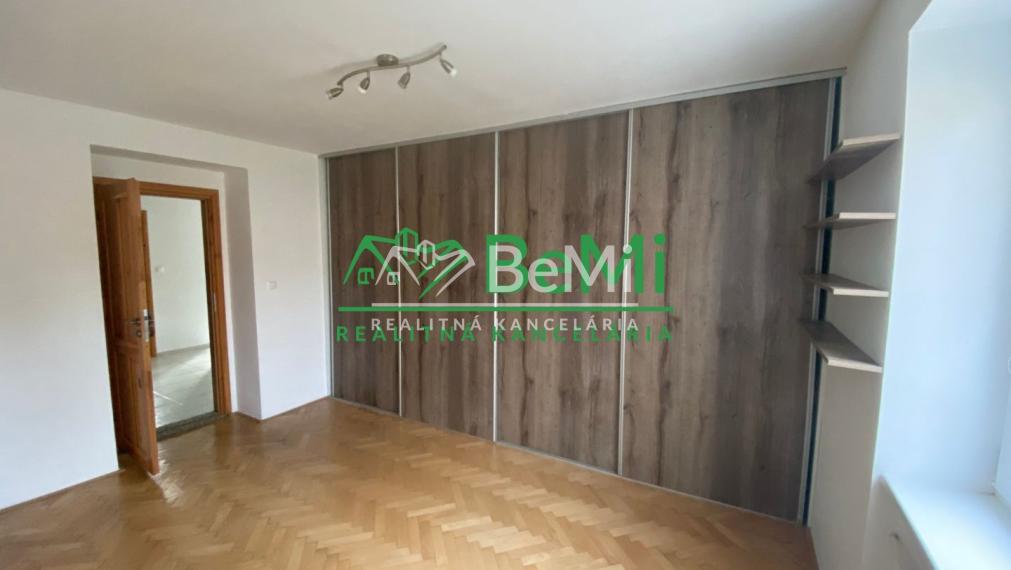 REZERVOVANÉ 3-izbový byt, Wilsonovo nábrežie Nitra ID 358-113-MIG