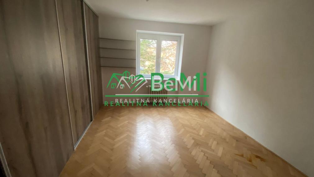 REZERVOVANÉ 3-izbový byt, Wilsonovo nábrežie Nitra ID 358-113-MIG