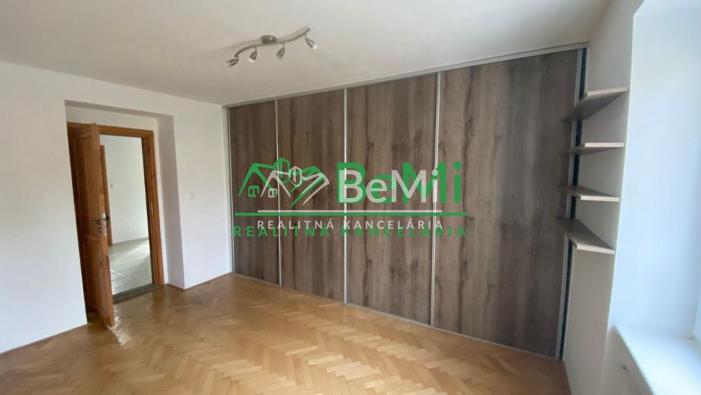 REZERVOVANÉ 3-izbový byt, Wilsonovo nábrežie Nitra ID 358-113-MIG