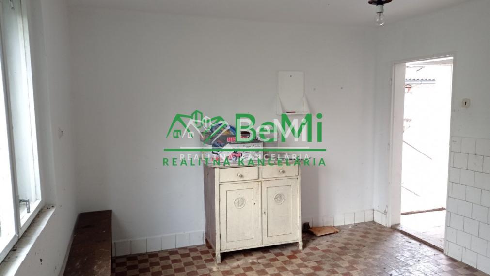 Predaj vidieckeho domu, chalupy - Žemberovce ( 041-12-DUJU)