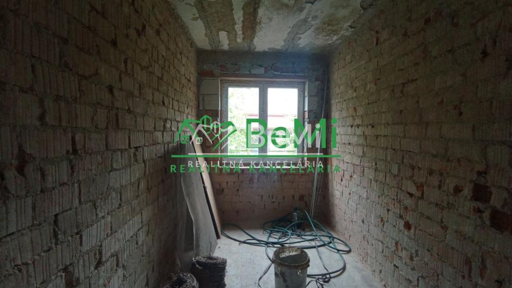 Predaj budovy v obci Sejkov