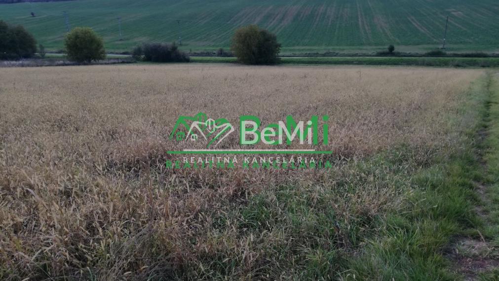 EXKLUZÍVNE - Na predaj investičný pozemok Nitra. 4316 m2