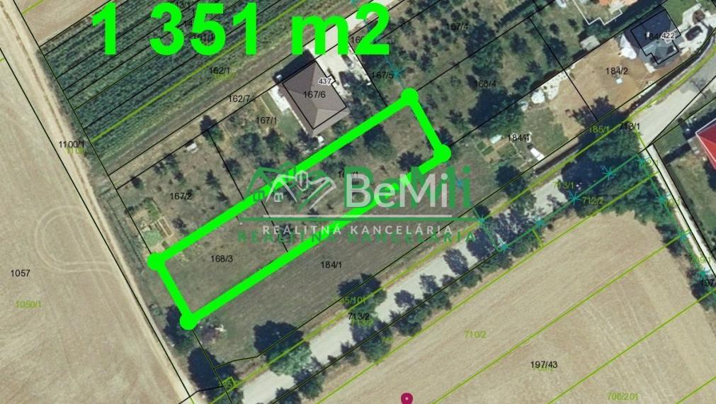 Nádherný pozemok 1 351 m2 Čeľadice ID 391-14-MIGa