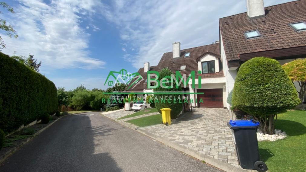 REZERVOVANÉ Rodinný dom Nitra - Zobor 6 - izbový ID 399-12-MIG