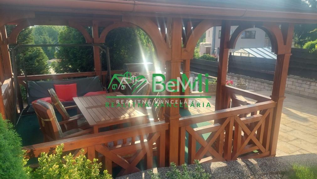 REZERVOVANÉ Rodinný dom Nitra - Zobor 6 - izbový ID 399-12-MIG