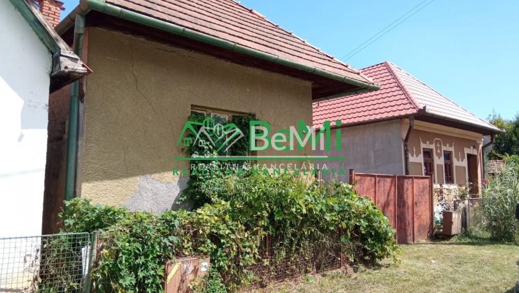 Predaj, vidiecký dom - Čaradice (1128-12-AFI)