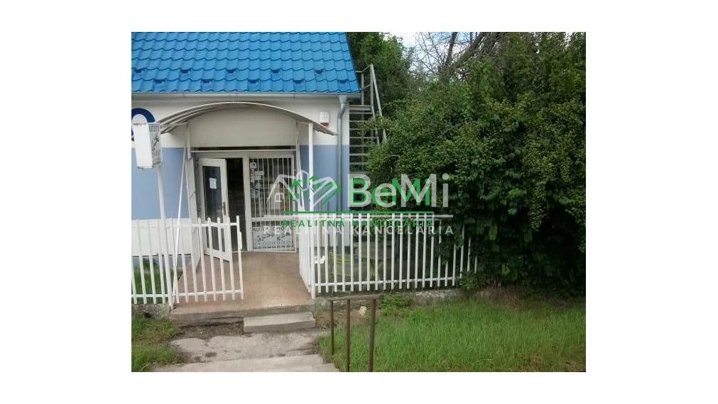 Rodinný dom pre firmu a podnikanie s veľkým pozemkom vo výbornej lokalite -  Nitra (1095-12-RP)