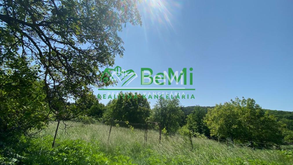 Pozemok Nitra - Zobor ID 408-14-MIG