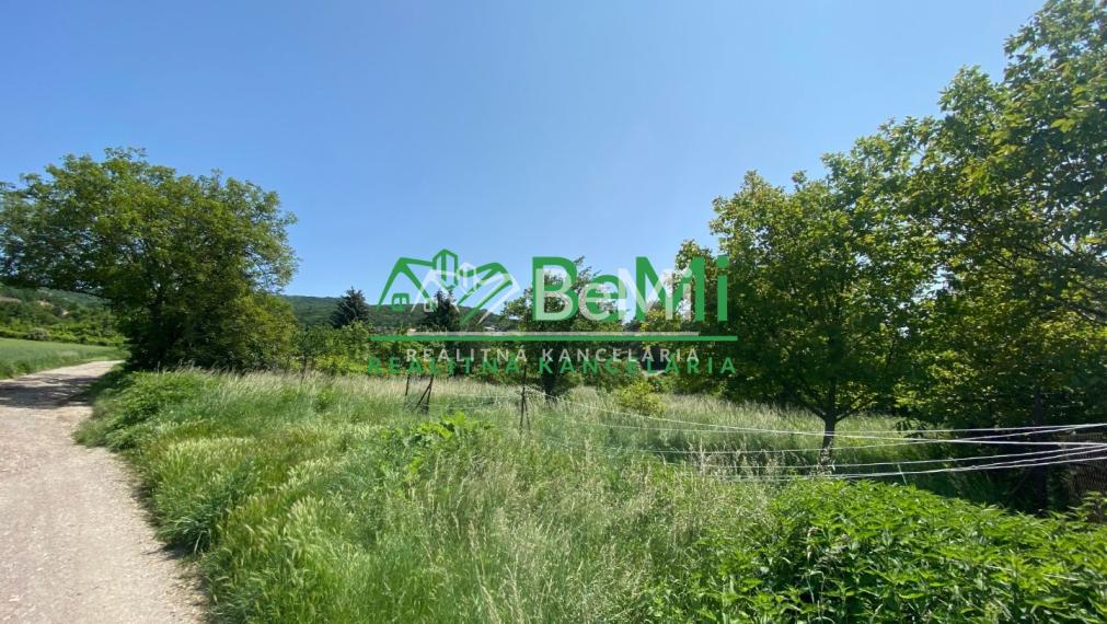 Pozemok Nitra - Zobor ID 408-14-MIG