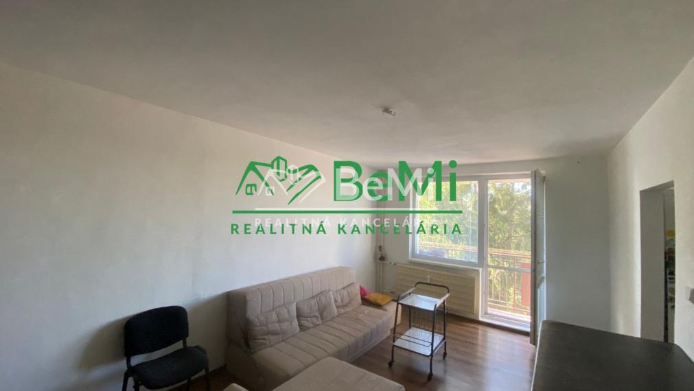 4-izbový byt (predaj/prenájom) 97 m2  Štefanovičová