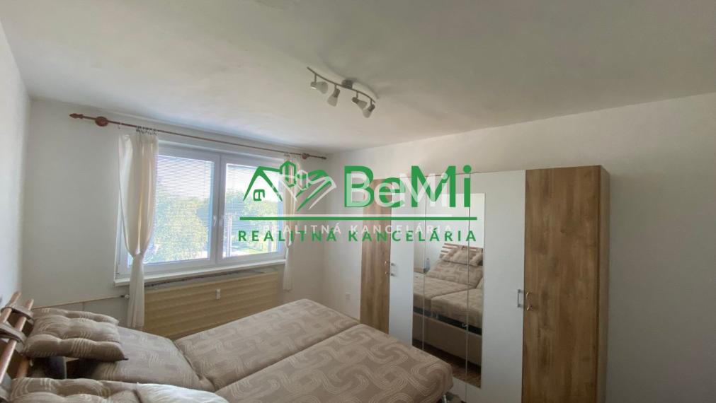 4-izbový byt (predaj/prenájom) 97 m2  Štefanovičová