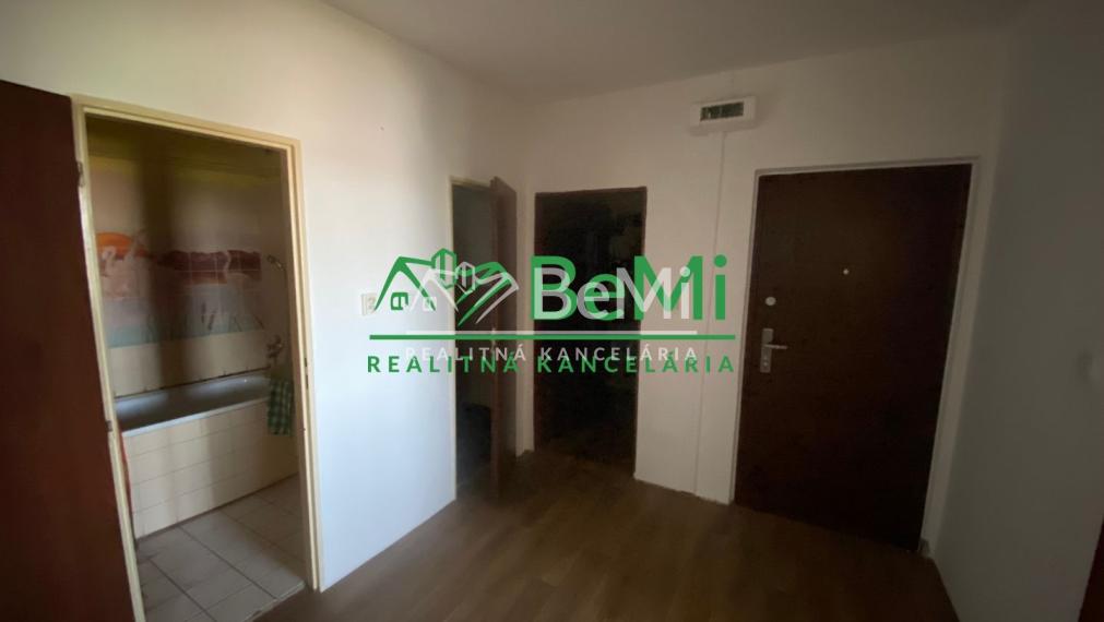 4-izbový byt (predaj/prenájom) 97 m2  Štefanovičová