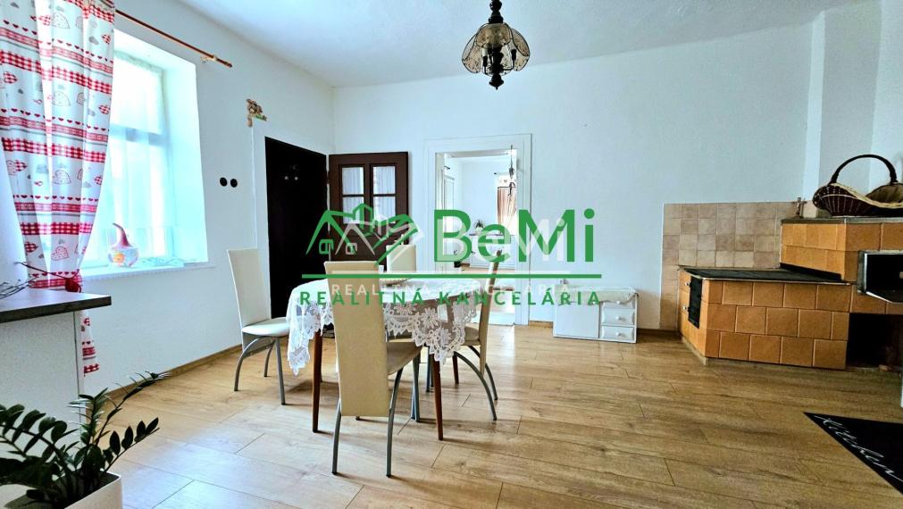 KRÁSNA ROMANTICKÁ CHALUPA V PRÍRODE 1230m2 - NA PREDAJ