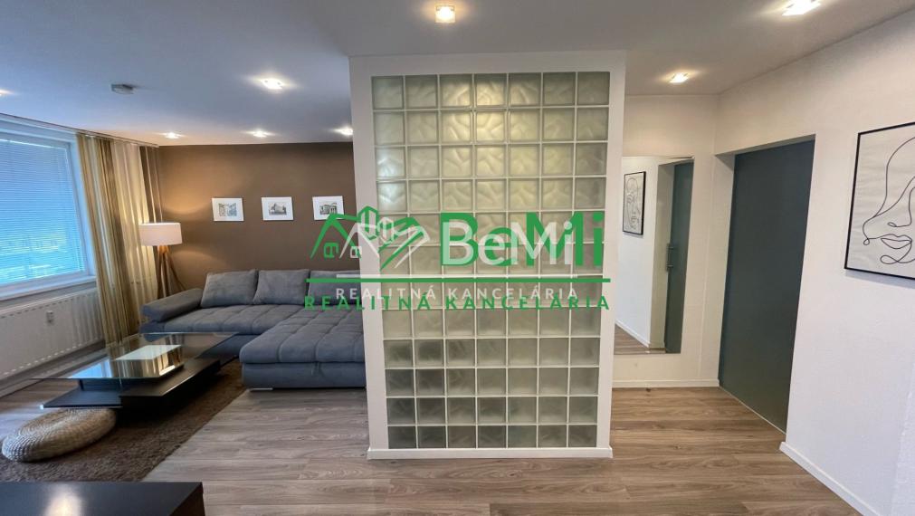 Prenájom 3 izbového bytu Štefániková Michalovce