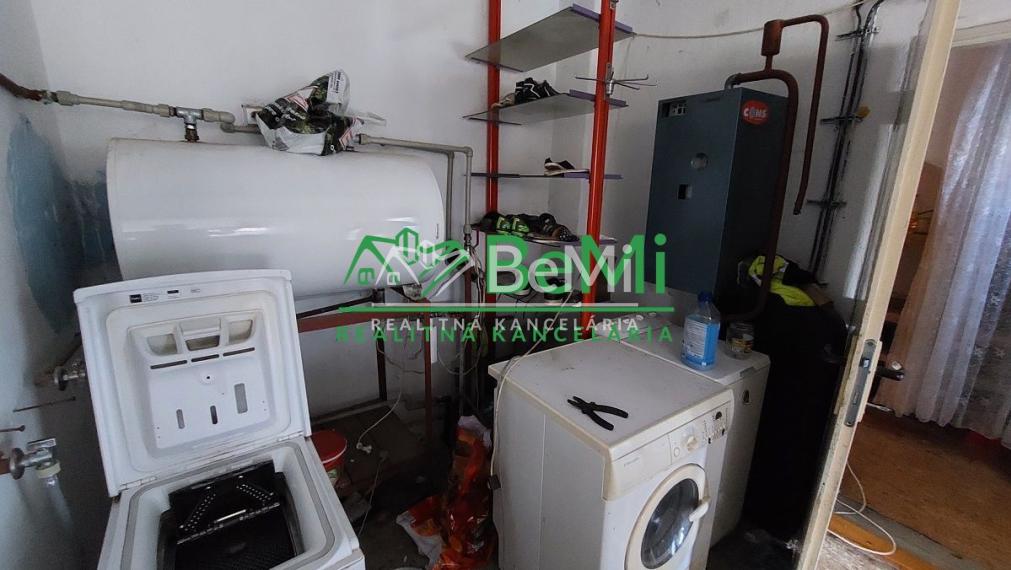 Na predaj - rodinný dom v obci Kovarce - ID 147-12-LUGUa