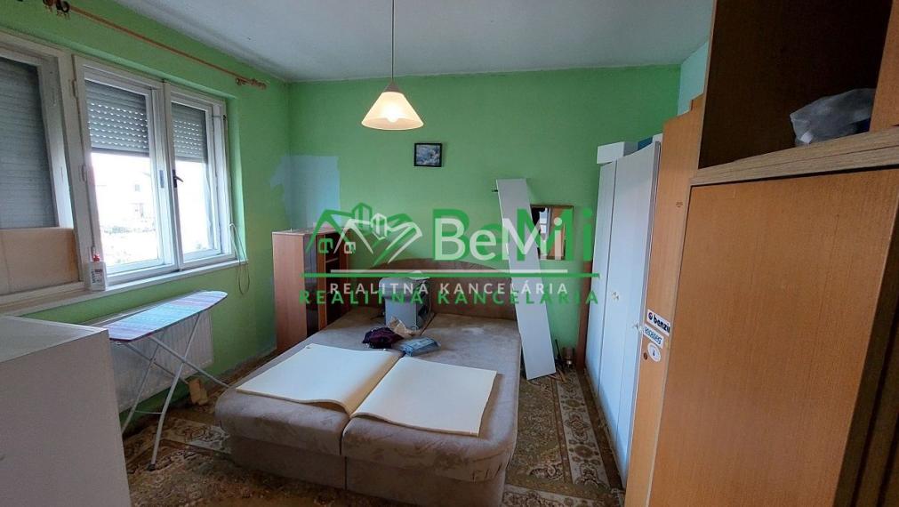 Na predaj - rodinný dom v obci Kovarce - ID 147-12-LUGUa