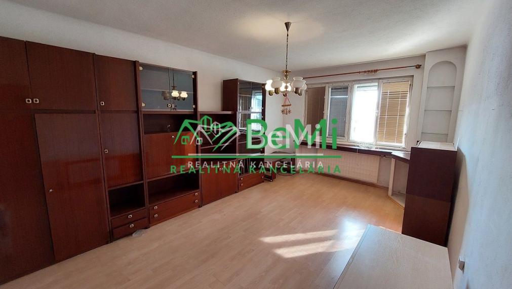 Na predaj - rodinný dom v obci Kovarce - ID 147-12-LUGUa