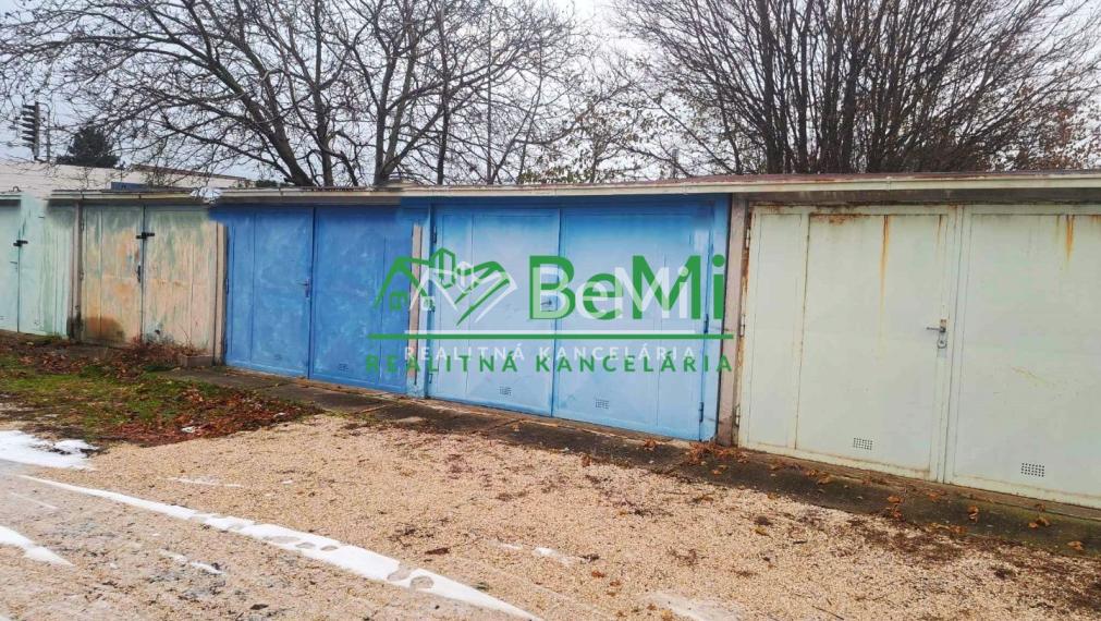 Veľká Garáž na predaj 179-19-MACHOAa