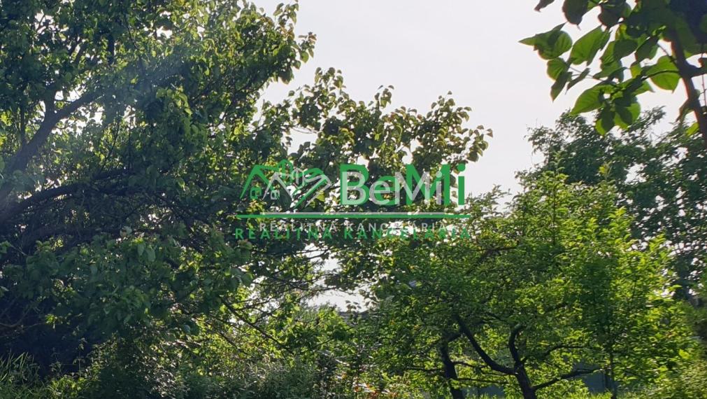 Investičný POZEMOK v centre mesta ...1670m2...Galanta (094-14-DAR)