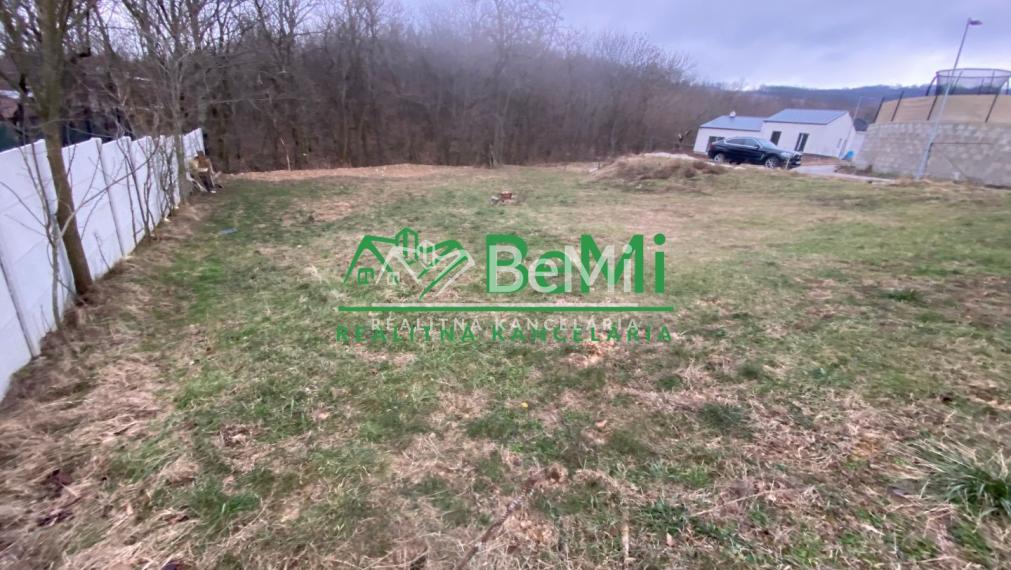 Pozemok Nitra - Štitáre pod lesom 875 m2 ID 445-14-MIG