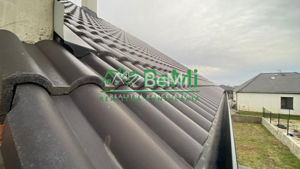 5 izbový rodinný dom , hrubá stavba Nitra - Malý Lapáš ID 447-12-MIG