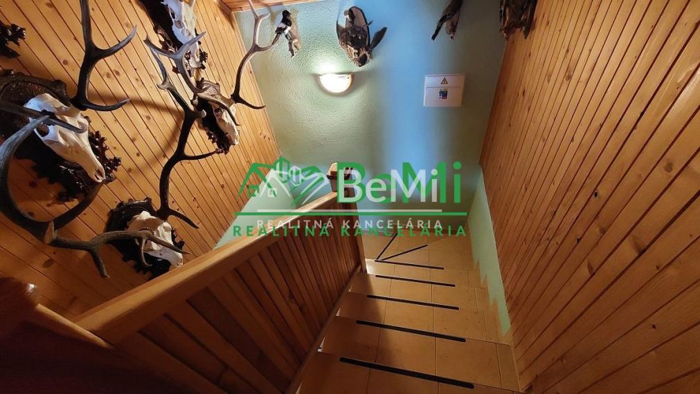 Predaj - Strelnica s poľovníckou chatou v okrese Hlohovec