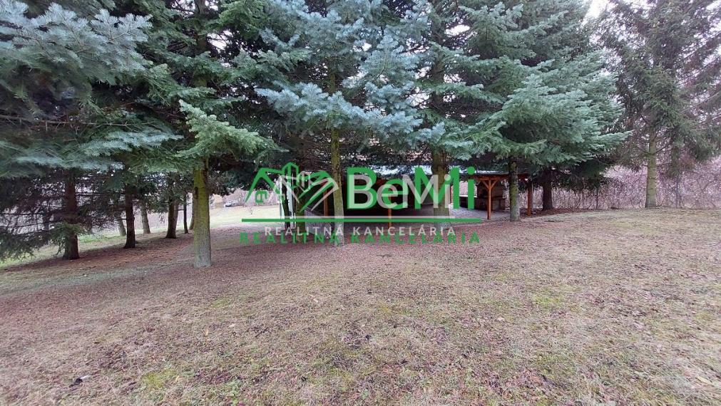 Predaj - Strelnica s poľovníckou chatou v okrese Hlohovec