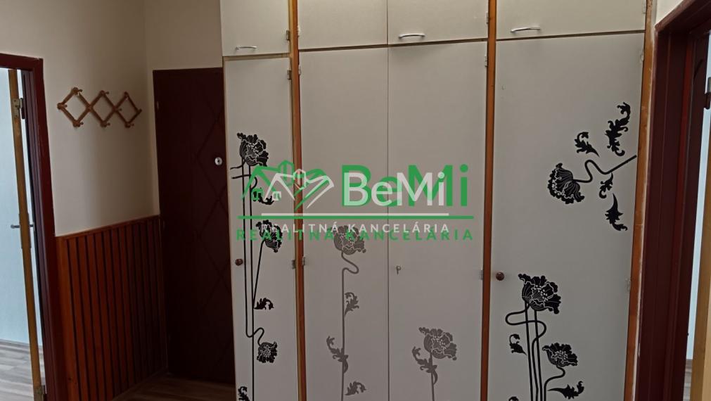 Predaj: 3 izbový byt, 69,66 m2, Čadca ( 230-113-MACHa)