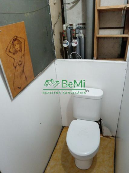 Predaj: 3 izbový byt, 69,66 m2, Čadca ( 230-113-MACHa)