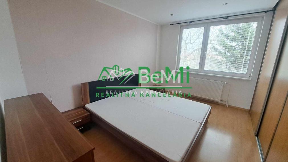 NA Prenájom 2- izbový zariadený byt Melčice Lieskové