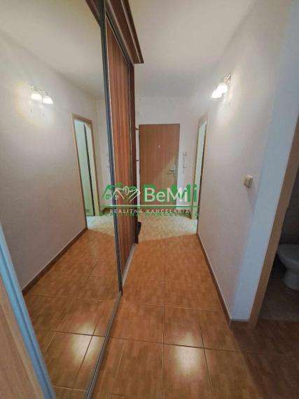 NA Prenájom 2- izbový zariadený byt Melčice Lieskové