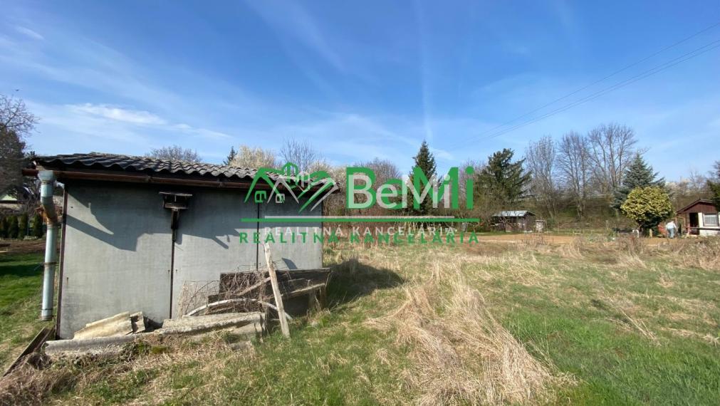 Záhrada  809 m2 Nitra - Kynek ID 466-14-MIGa