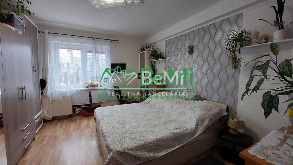 Na predaj 3 izbový byt v meste Bošany  ID 165-113-LUGU