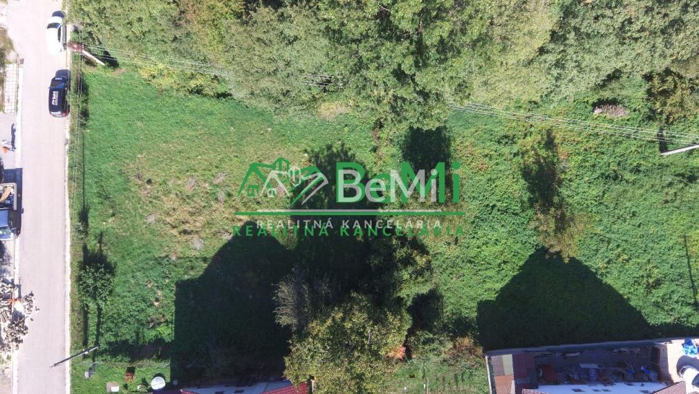 POZEMOK pre váš dom...950m2...Krnča  (097-14-DARE)