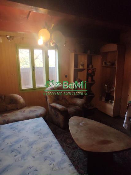 Rekreačná chalupa Kolárovice, okres Bytča, 351m2