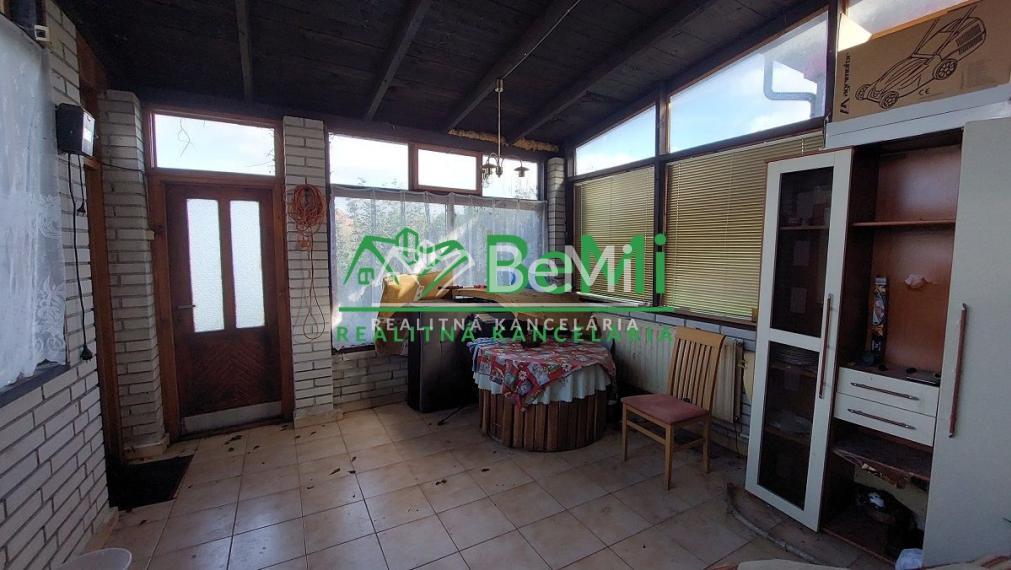 Na predaj - rodinný dom v obci Kovarce - ID 147-12-LUGUa