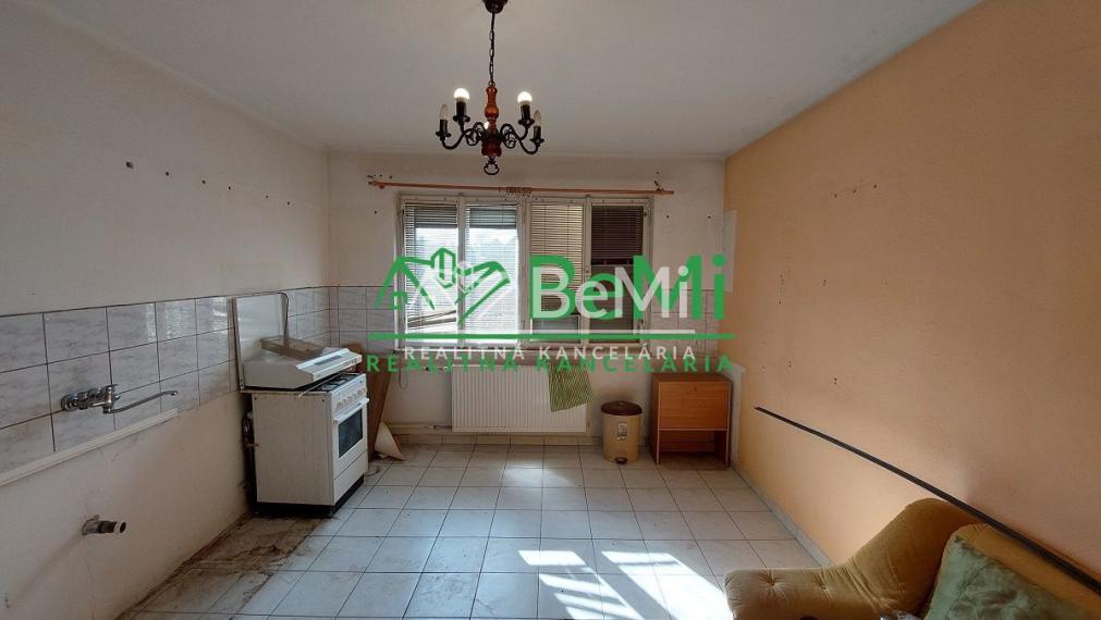 Na predaj - rodinný dom v obci Kovarce - ID 147-12-LUGUa