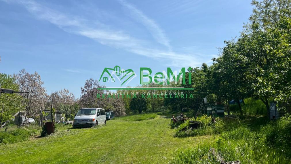 Predaj pozemok - Krškany (002-14-MIJK)