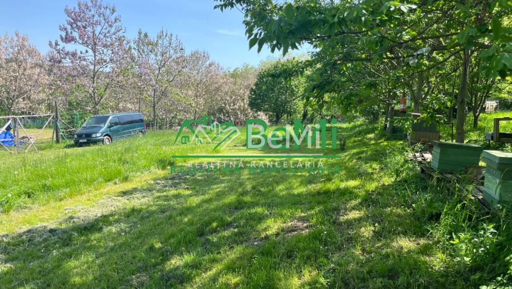 Predaj pozemok - Krškany (002-14-MIJK)