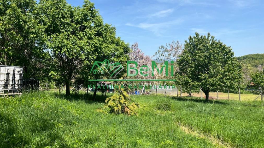 Predaj pozemok - Krškany (002-14-MIJK)