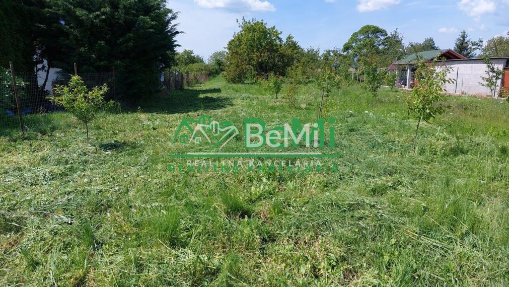 Exkluzívne na predaj stavebný pozemok v obci Horné Štitáre