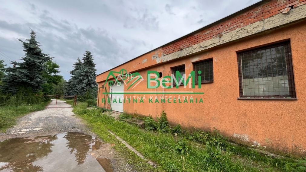 Predaj  polyfunkčný dom -  Levice   (020-18-MIJK)