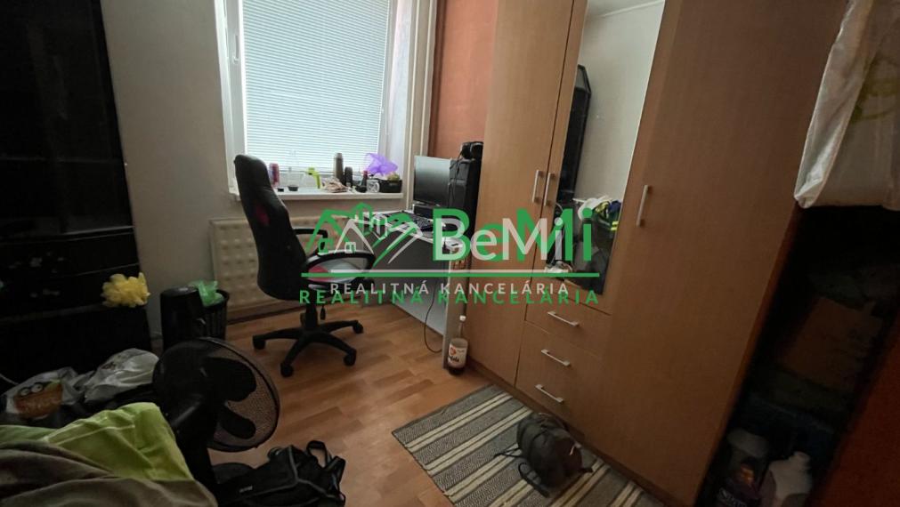 Predaj  3 izbový byt  - Levice (023-113-MIJKa)