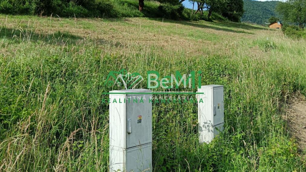 Predaj, pozemok,1666m2, Dolný Vadičov, okr: Kysucké Nové Mesto ( 234-14-MACHa)